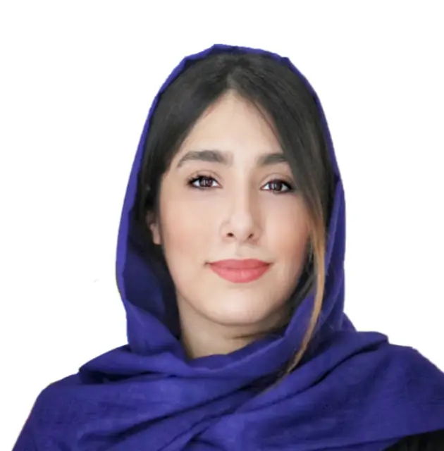 فیدس آکادمی 4 فرنوش مجیدزاده، کارشناسی مهندسی معماری، مدیر ارتباط با مشتریان (CRM) و مدیر اجرایی پردازش پروند های مهاجرتی